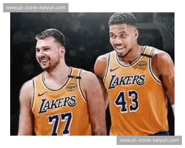 巅峰对决，视听狂欢：尼克斯vs湖人高清直播，带你直击紫金之魂与大苹果城的硬核碰撞